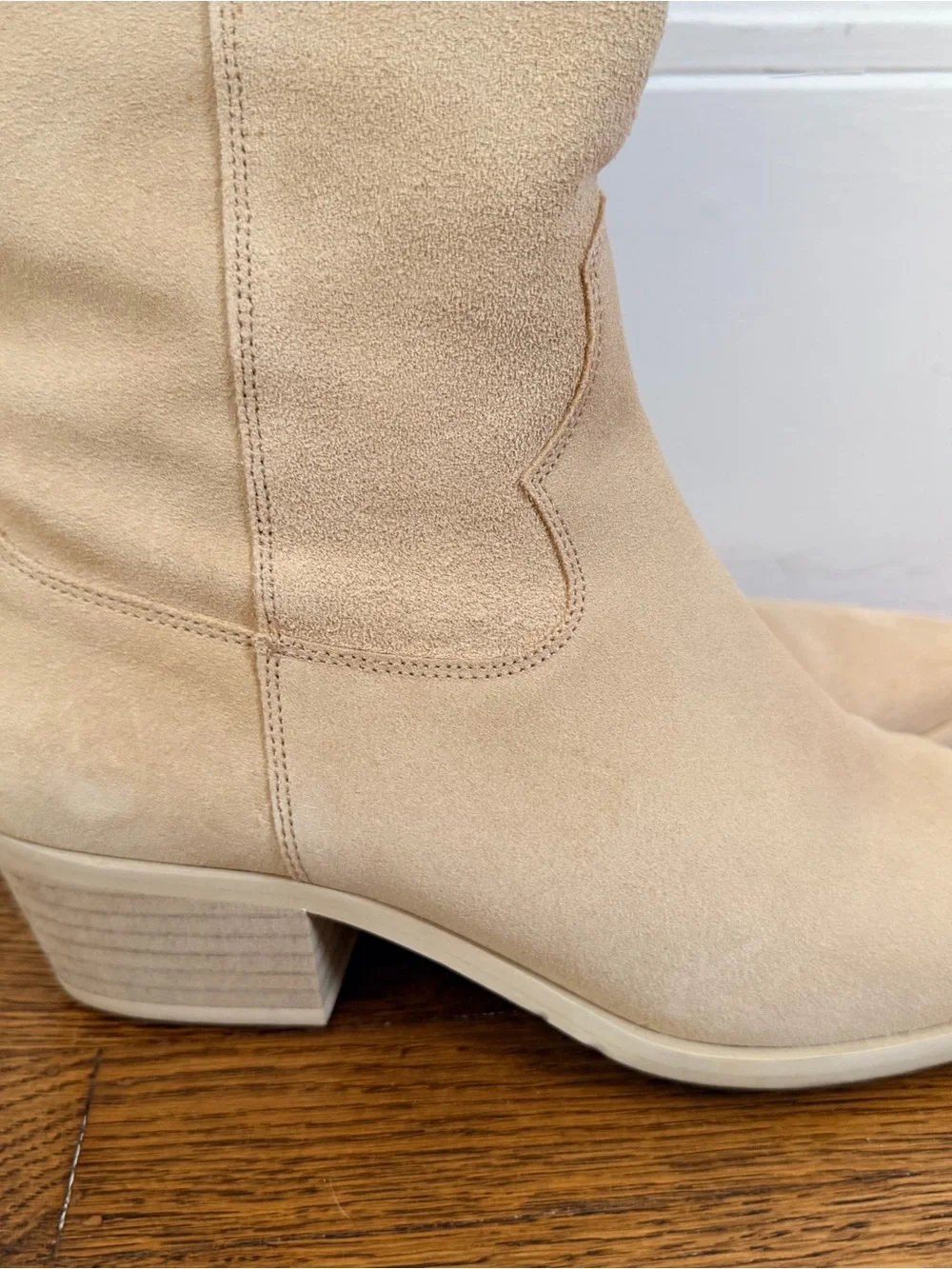 Women’s Knee-High Suede Boot in Beige